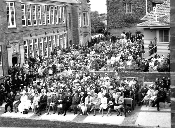 Guests at the opening of the Coles Science Block in 1964.